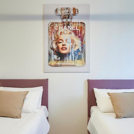 Star Ribbon Appartement Milaan Buitenkant foto